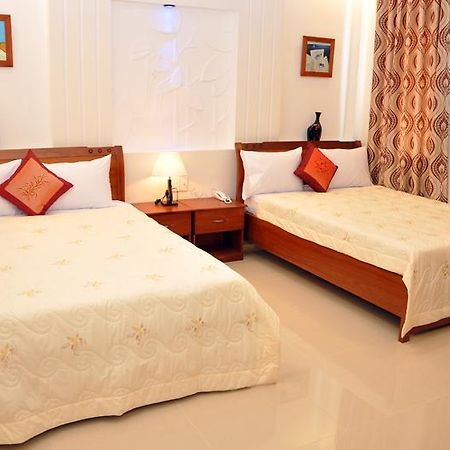 Tuyet Van Hotel Đà Nẵng Exterior foto